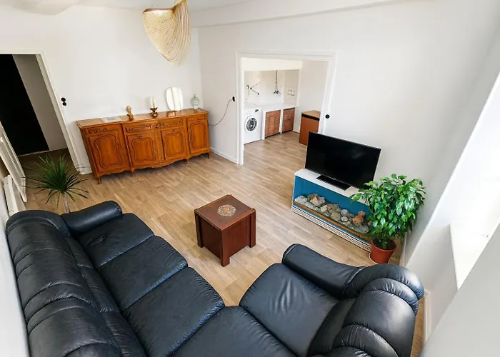 Renove Avec 2 Et Espace Bien-etre * Lavelanet