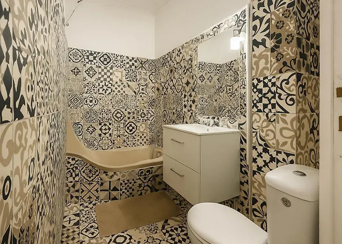 Renove Avec 2 Et Espace Bien-etre Lavelanet