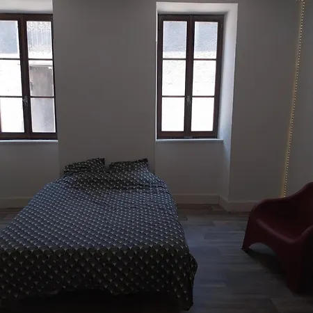 Renove Avec 2 Et Espace Bien-etre * Lavelanet